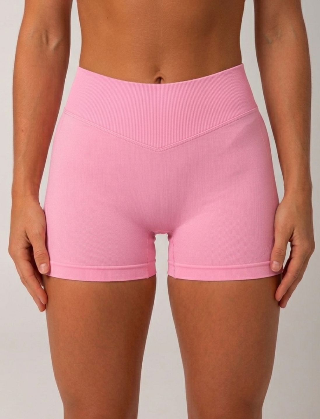 Aura Seamless Heart-Sculpt Shorts